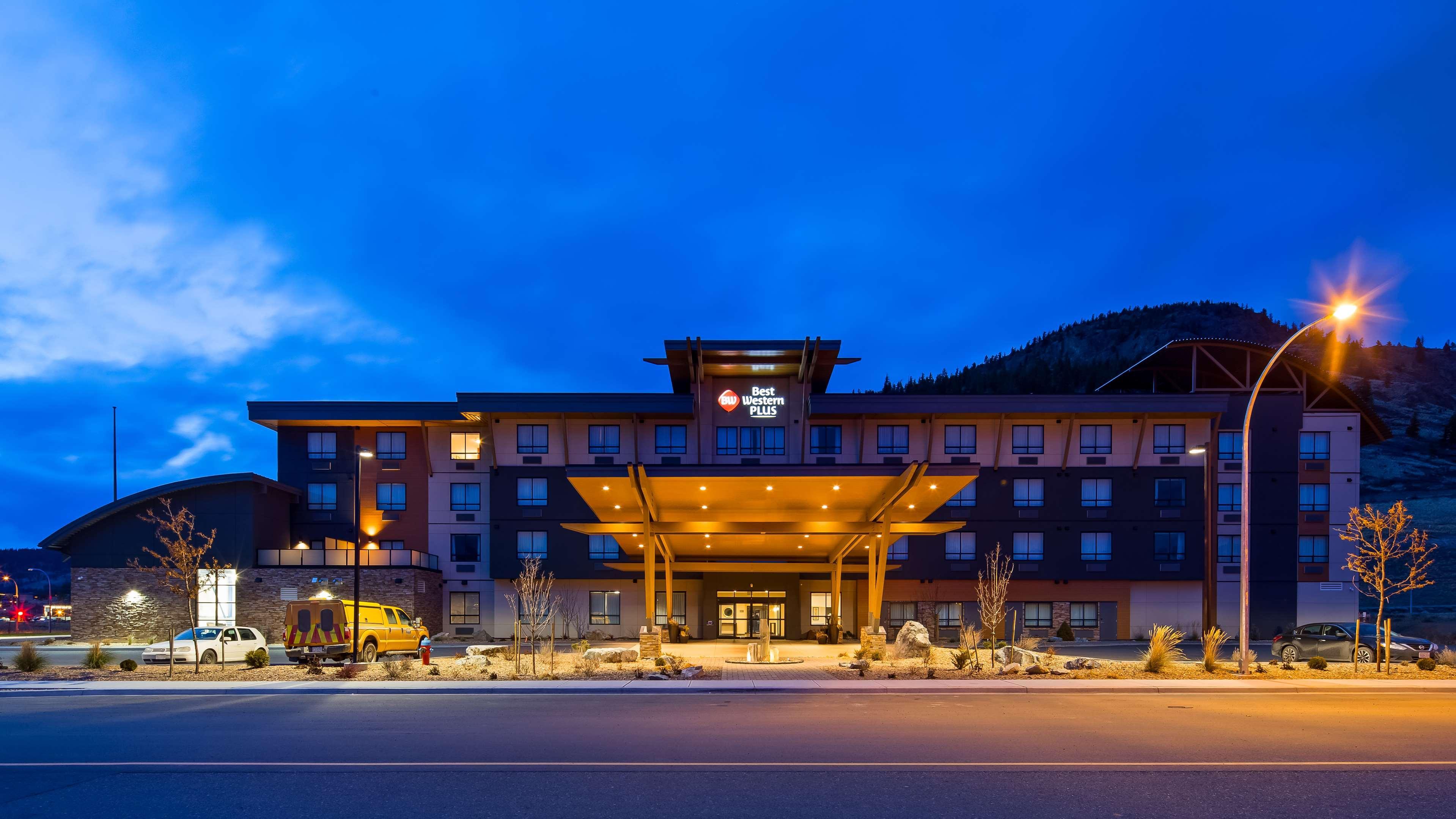 Best Western Plus Merritt Hotel Exterior photo